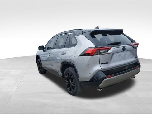 Used 2022 Toyota RAV4 XSE w/ XSE Grade Weather Package image 7