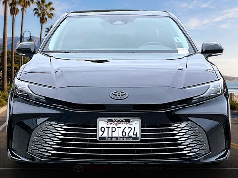 Certified 2025 Toyota Camry XLE FWD image 2
