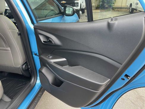 New 2025 Chevrolet Trax ACTIV w/ Driver Confidence Package image 12