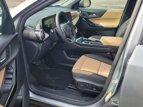 New 2026 Chevrolet Equinox ACTIV w/ Convenience Package III image 18