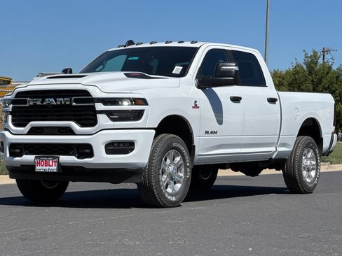 New 2026 RAM 2500 Big Horn AWD/4WD image 7