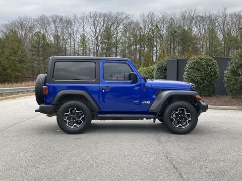 Used 2019 Jeep Wrangler Sport image 5