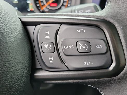 New 2026 Jeep Gladiator Willys AWD/4WD image 6