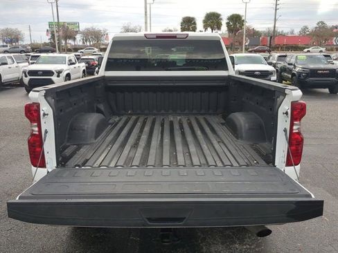 Used 2025 Chevrolet Silverado 2500 Custom w/ Custom Value Package image 13