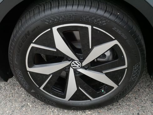 Certified 2023 Volkswagen ID.4 Pro S AWD/4WD image 15