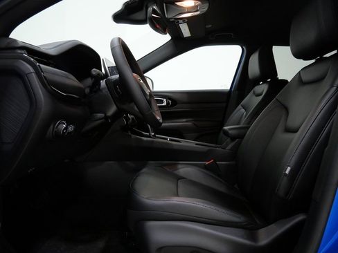 New 2026 Jeep Compass Limited image 12