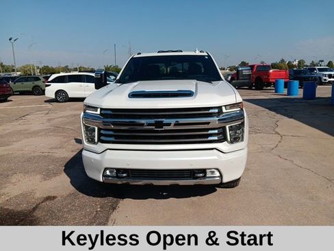 Used 2022 Chevrolet Silverado 3500 High Country image 10