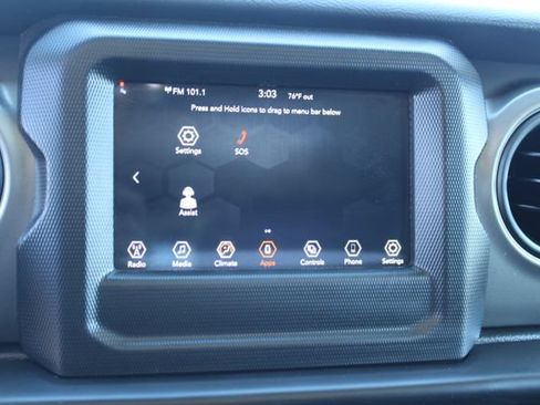 Used 2022 Jeep Wrangler Unlimited Sport AWD/4WD image 26