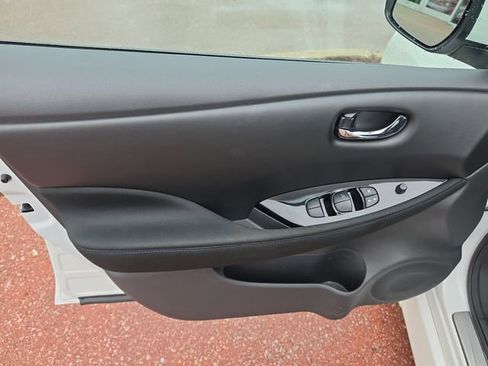 Used 2024 Nissan Leaf SV Plus FWD image 10