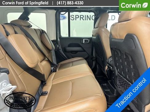 Used 2023 Jeep Wrangler Unlimited Rubicon 4xe w/ Steel Bumper Group AWD/4WD image 13