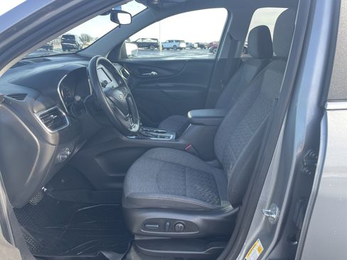 Used 2023 Chevrolet Equinox LT image 16