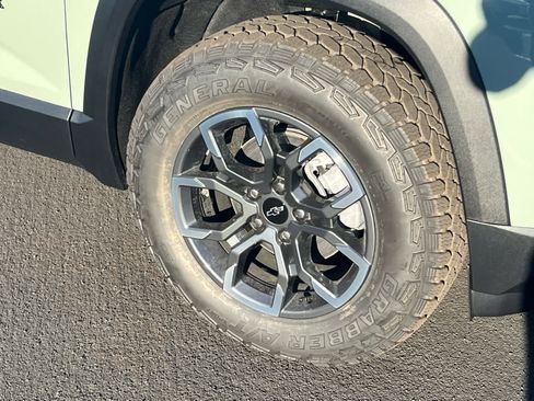 New 2026 Chevrolet Equinox ACTIV w/ Convenience Package III image 4