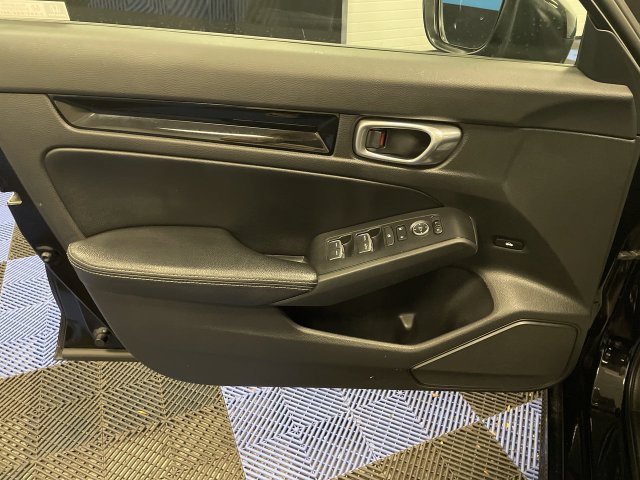 Certified 2023 Honda Civic EX image 13