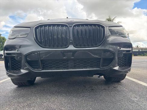 Used 2023 BMW X5 xDrive40i w/ M Sport Package AWD/4WD image 13