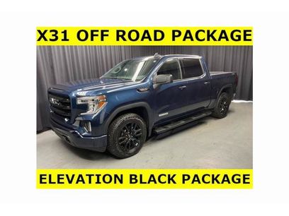 Used 2022 GMC Sierra 1500 Elevation w/ LPO, Elevation Black Package