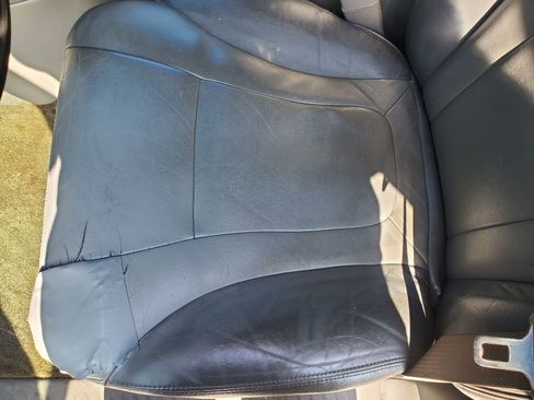 Used 2002 Chevrolet TrailBlazer LTZ image 17