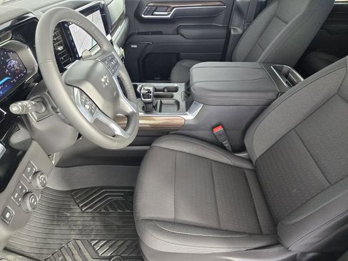 New 2026 Chevrolet Silverado 1500 LT Trail Boss w/ Convenience Package II image 14