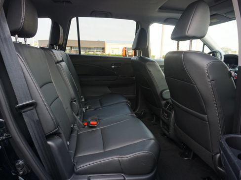 Used 2017 Honda Pilot EX-L image 25