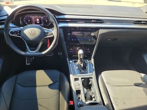 Used 2022 Volkswagen Arteon SE w/ Arteon MDO Package FWD image 9