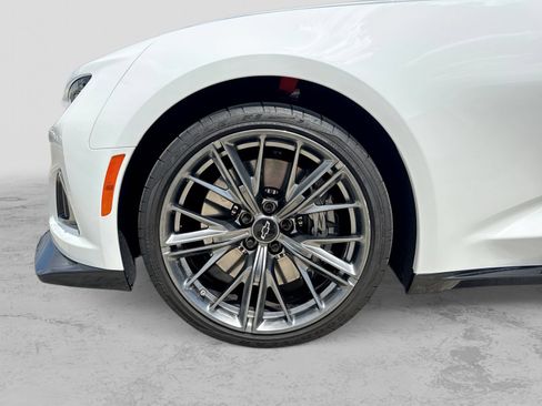 Used 2023 Chevrolet Camaro ZL1 RWD image 17
