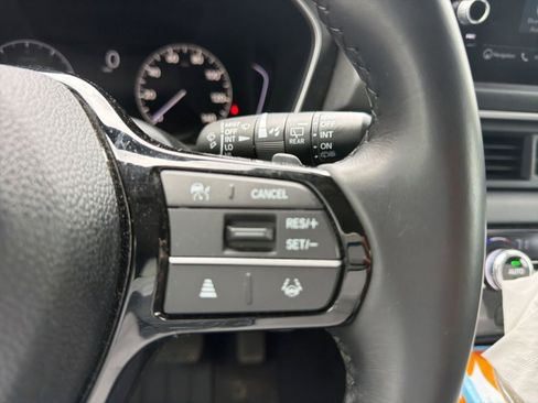 Used 2025 Honda Pilot Touring image 26