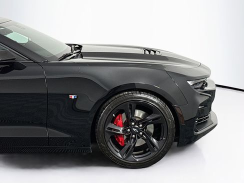 Used 2020 Chevrolet Camaro SS image 45