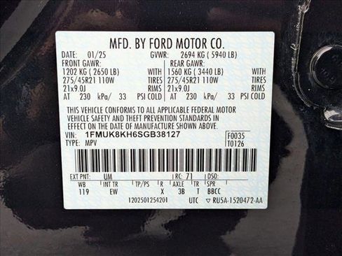 Certified 2025 Ford Explorer ST-Line w/ ST-Line Street Pack image 24