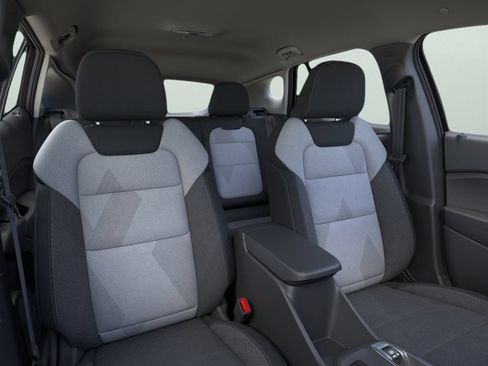 New 2026 Chevrolet Trax LS FWD image 16