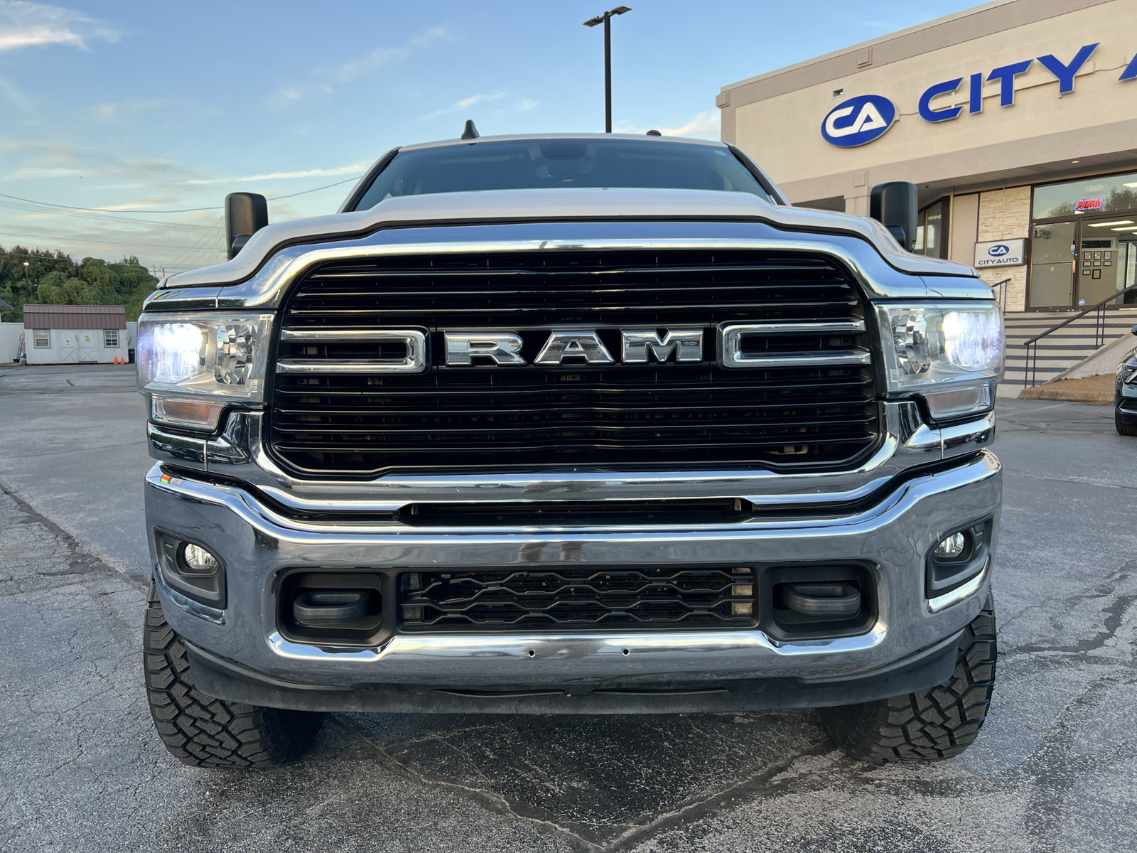 Used 2020 RAM 2500 Big Horn w/ Level 1 Equipment Group AWD/4WD image 2