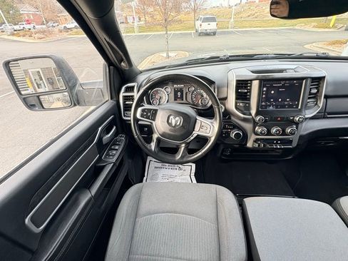 Used 2024 RAM 2500 Big Horn image 17