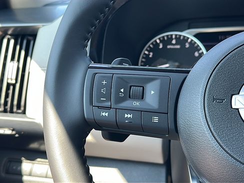 New 2025 Nissan Pathfinder SL w/ Cargo Package image 20