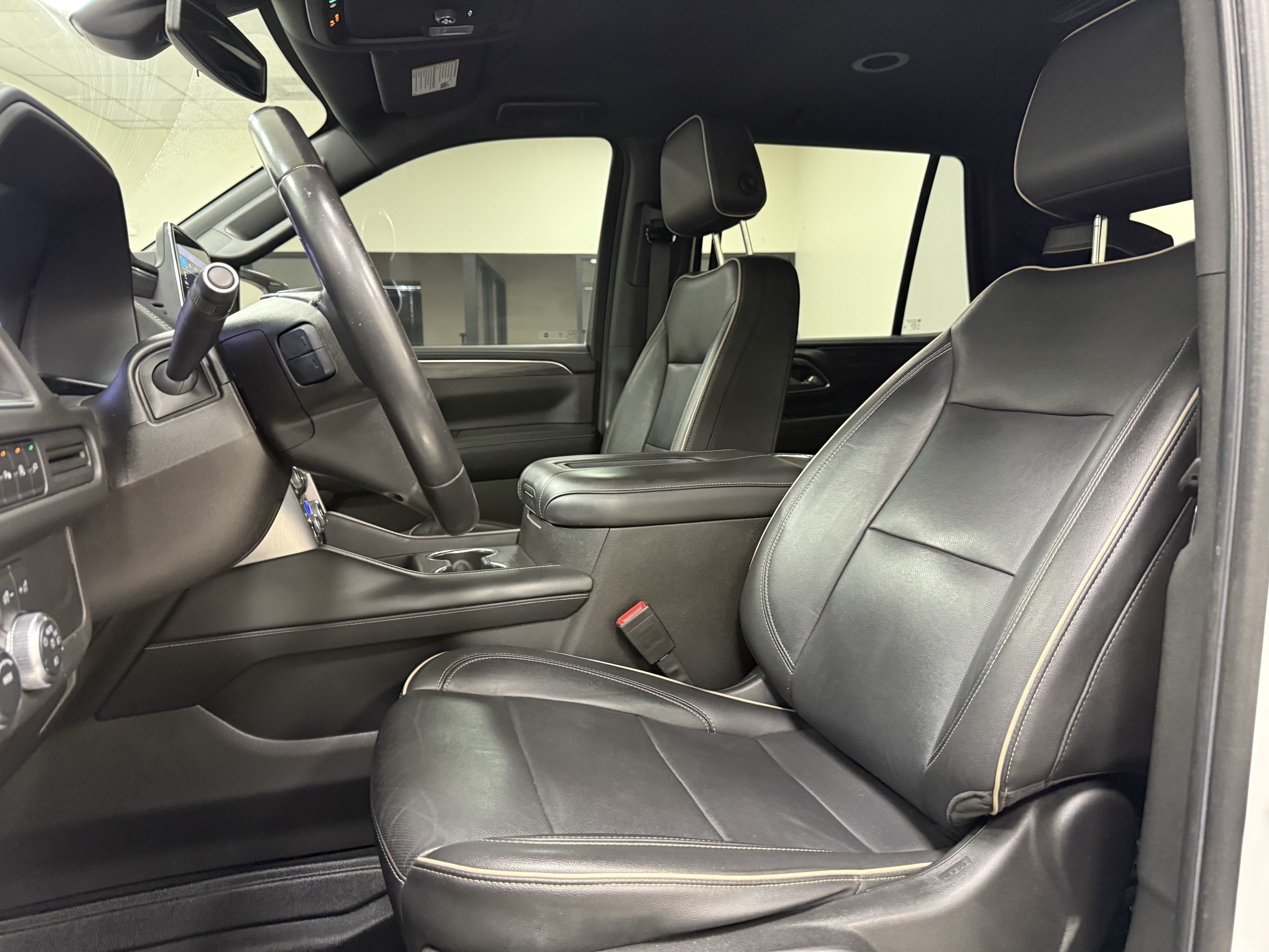 Used 2021 GMC Yukon SLT RWD image 12