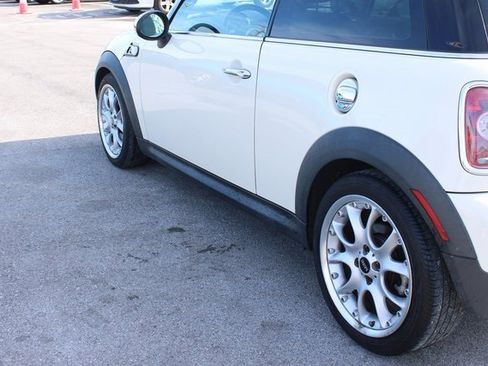 Used 2010 MINI Cooper S image 32