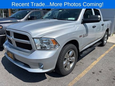 Used 2017 RAM 1500 Express AWD/4WD image 1