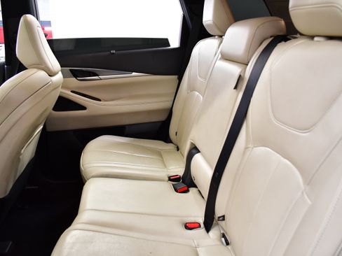 Used 2023 INFINITI QX60 Luxe w/ Cargo Package image 11