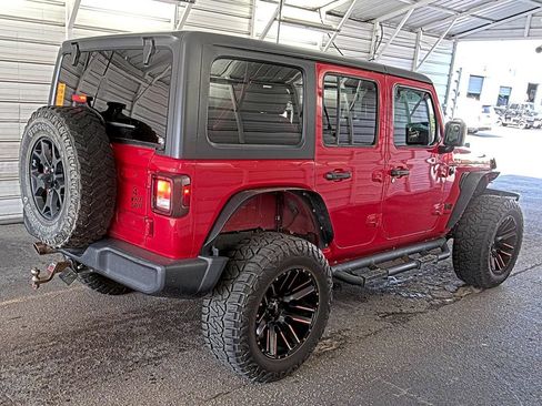 Used 2021 Jeep Wrangler Unlimited Sport AWD/4WD image 5