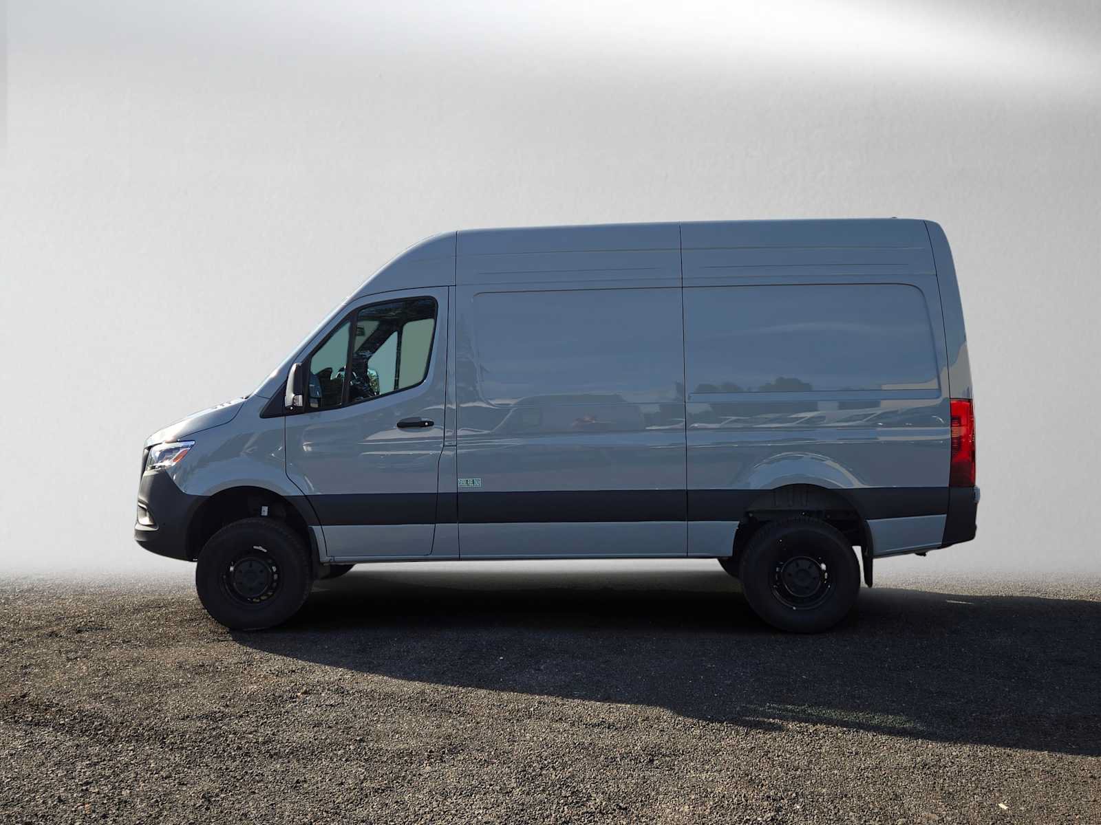 Used 2026 Mercedes-Benz Sprinter 2500 image 6