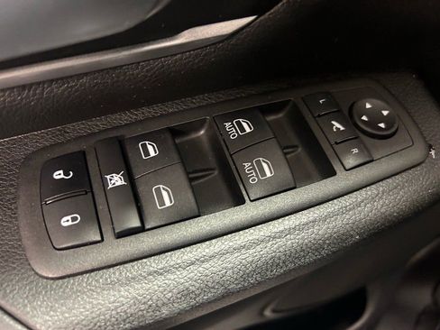 Used 2023 RAM 1500 Big Horn image 5