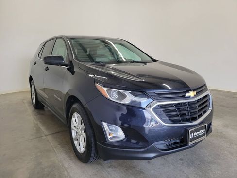 Used 2020 Chevrolet Equinox LT FWD image 4