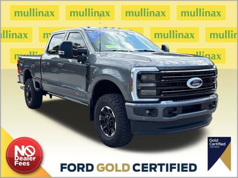 Certified 2025 Ford F250 Platinum w/ Tremor Off-Road Package AWD/4WD image 1