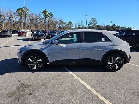 New 2026 Hyundai Ioniq 5 SEL image 19