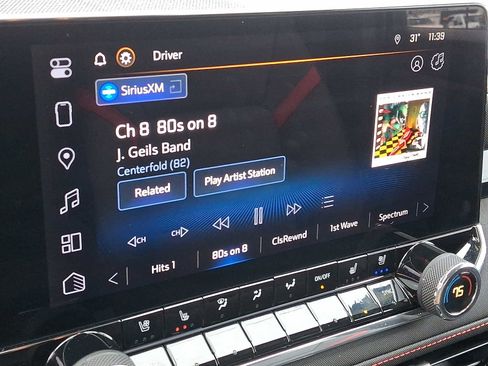 Used 2023 Chevrolet Colorado Z71 w/ Z71 Convenience Package 2 image 17