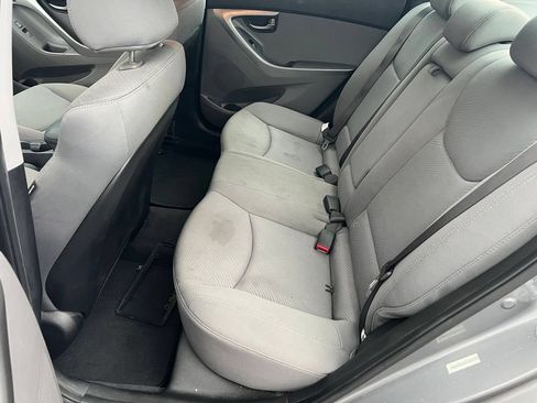 Used 2013 Hyundai Elantra GLS FWD image 12