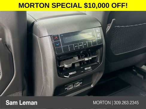 New 2025 Jeep Grand Cherokee L Laredo image 24