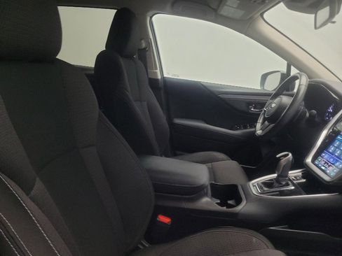Used 2023 Subaru Outback Premium AWD/4WD image 21
