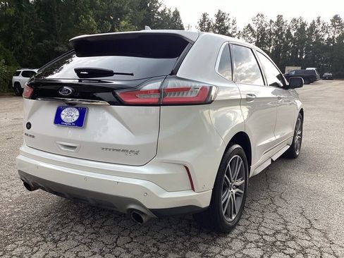 Used 2019 Ford Edge Titanium w/ Equipment Group 301A FWD image 6