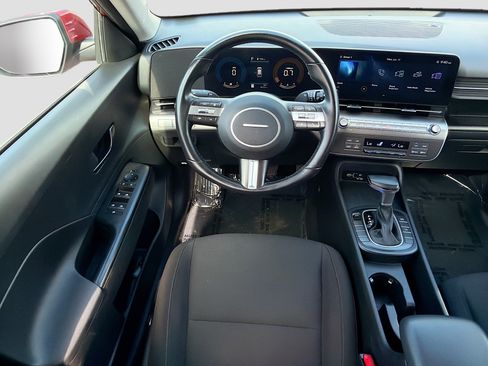 Used 2025 Hyundai Kona SEL FWD image 15