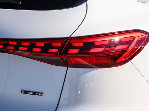 New 2025 Audi Q5 Premium image 10