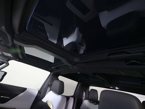 Used 2022 GMC Hummer EV Edition 1 w/ LPO, Illumination Package AWD/4WD image 34