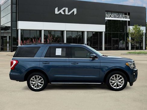 Used 2020 Ford Expedition XLT w/ Equipment Group 202A RWD image 6